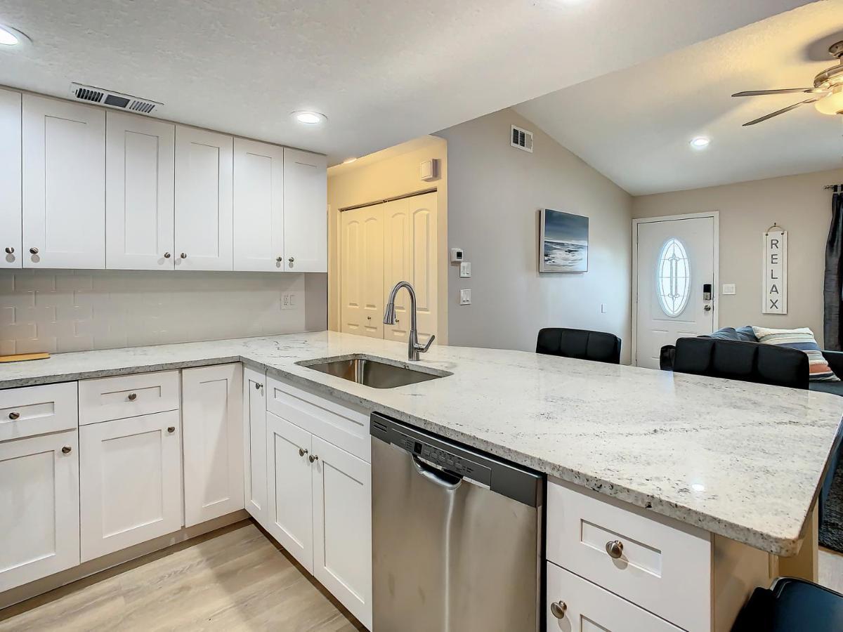 Crown Jewel Of Clearwater 10-15 Min To Beach 5 Min To St Pete Airport Villa Екстериор снимка