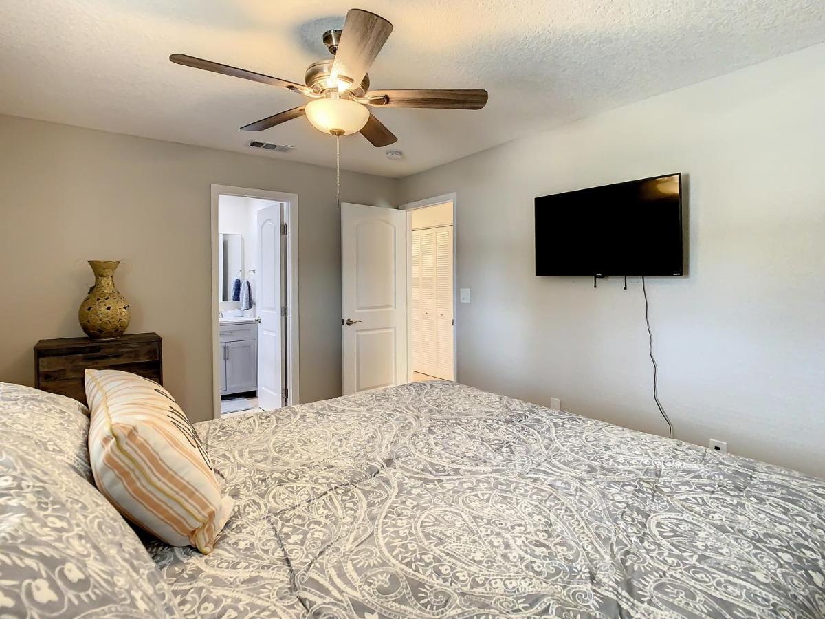 Crown Jewel Of Clearwater 10-15 Min To Beach 5 Min To St Pete Airport Villa Екстериор снимка